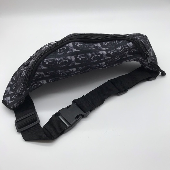 Dead Kennedys Rocksax One Size Black/Gray/White Fanny Pack Bag - Picture 3 of 7